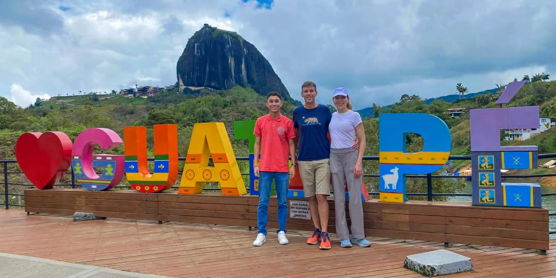 Tour Guatapé - Piedra del Peñol